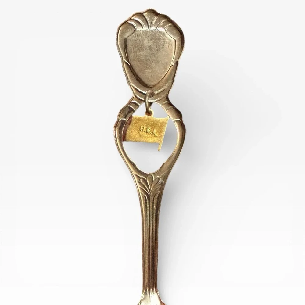 Branson Missouri Souvenir Spoon‎ with American Flag Hanging Charm